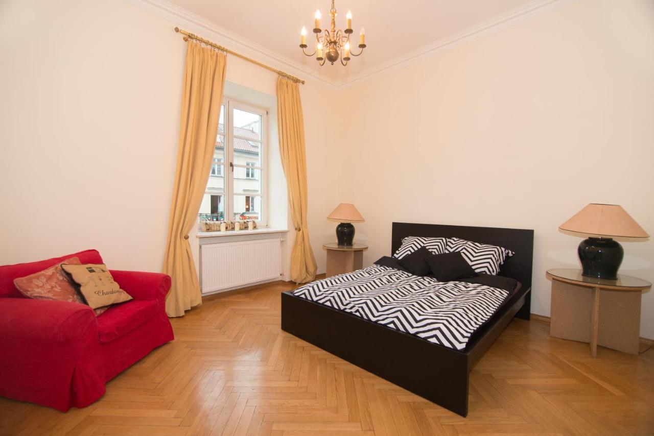 Ferienwohnung Charme De Varsovie Exterior foto