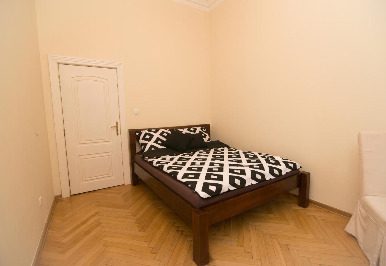 Ferienwohnung Charme De Varsovie Exterior foto
